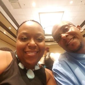 Meet your Posher, Stacy